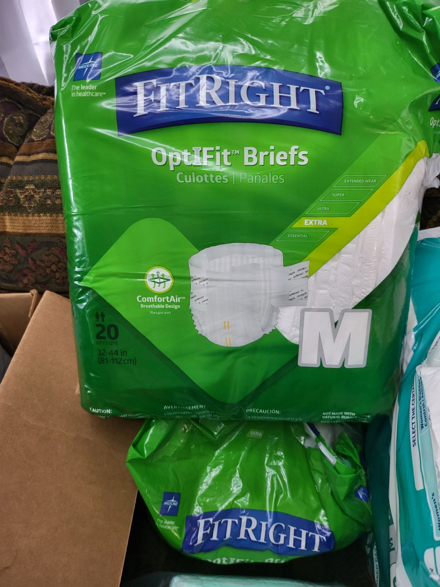 Adult Diapers clean