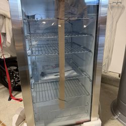 Whynter Beverage Refrigerator