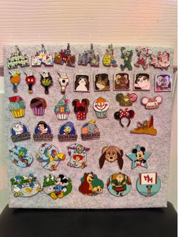 Disney Pins Lot