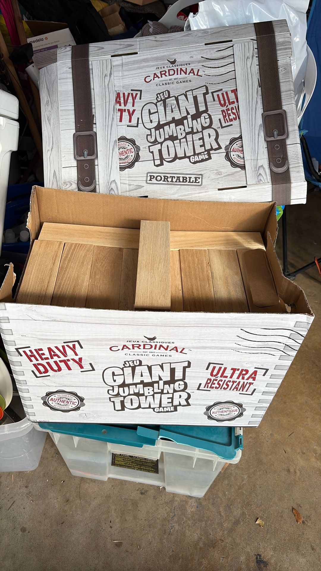 Giant Jumbling Tower Game