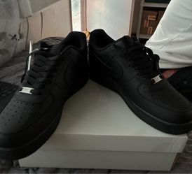 New Nike Air Force 1 Size 11 Men