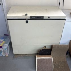 Deep Freezer 