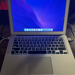 MacBook Air 13 Inch 2015