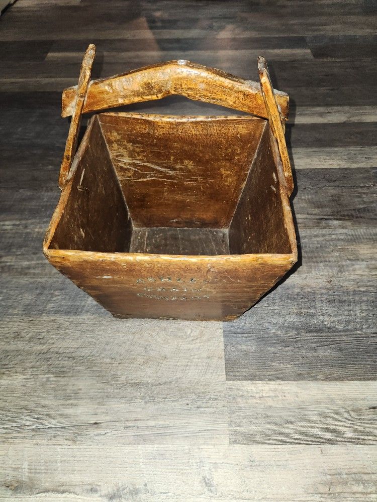 Ashley Grain Company Bucket