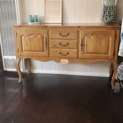 Ethan  Ellen Buffet Table 
