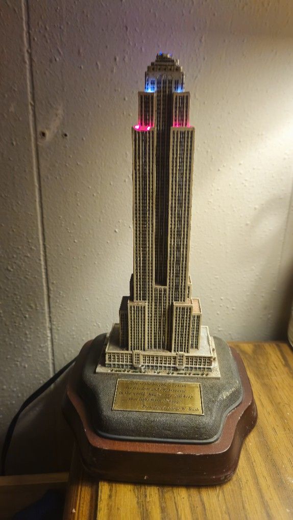 Vintage Table Piece Empire State Building