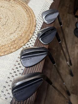 Cleveland RTX Wedge Set