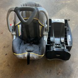 BABY TREND NEWBORN CAR SEAT 
