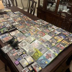 HUGE VIDEO GAME LOT