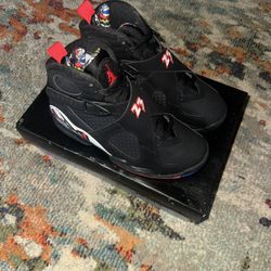 Size 4. “Play Off 8’s”