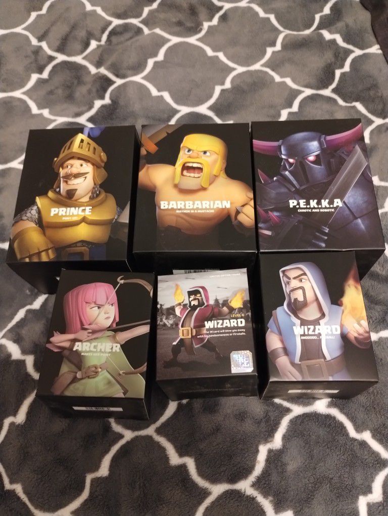 New Unopened LOf 6 Clash Of Clans Collectable Action Figures Statue , 