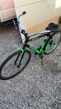 Schwinn Road Tech Hybrid Bike