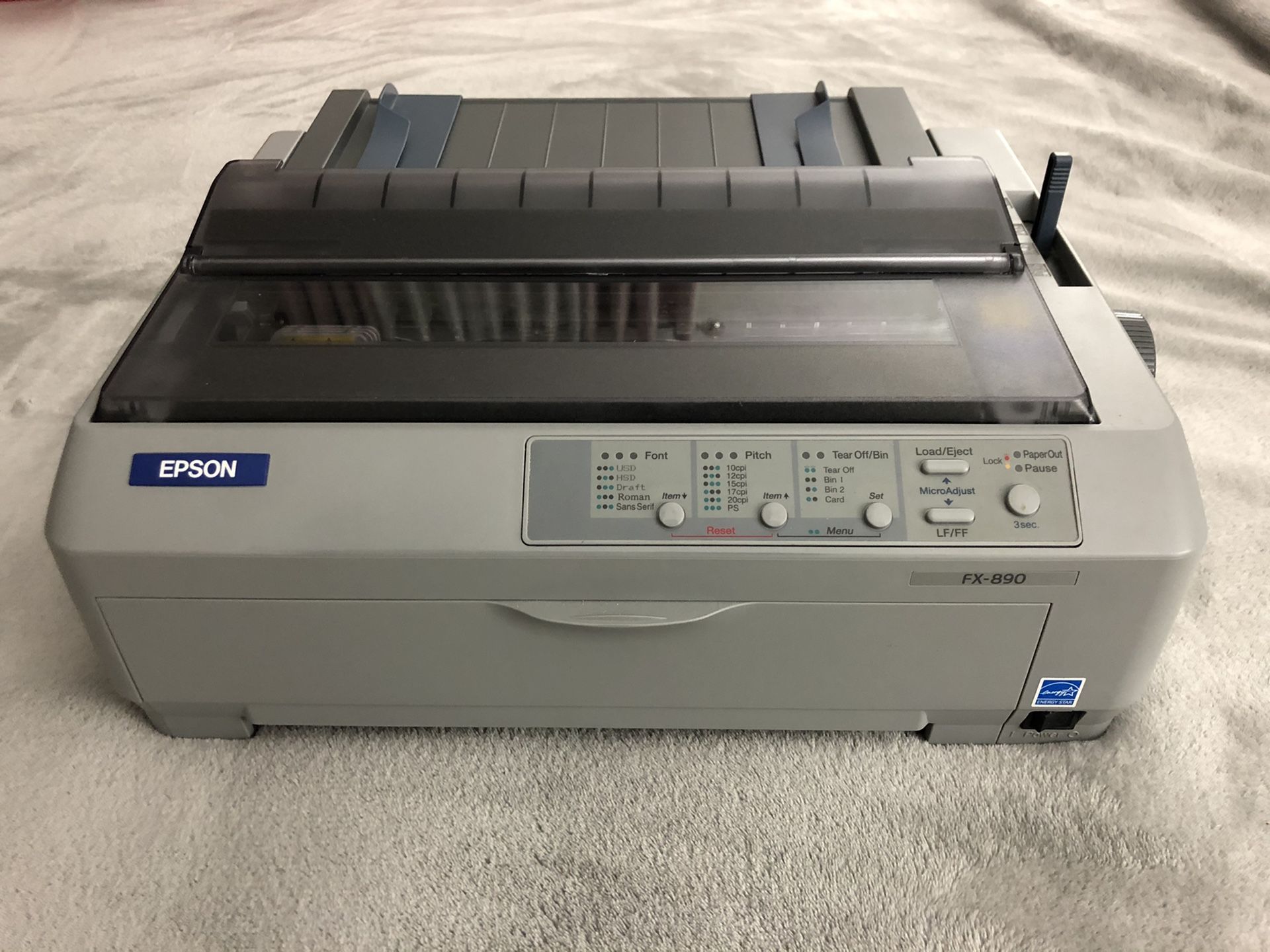 Epson FX-890 Dot Matrix Printer w/4 black ink ribbons
