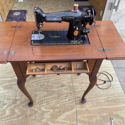 Singer Machine
