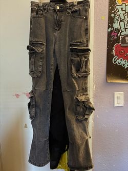 Cargo jeans size 9