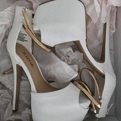 White Pump Heels