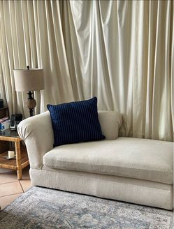 Arm Chase Lounge Sofa - Cream Color