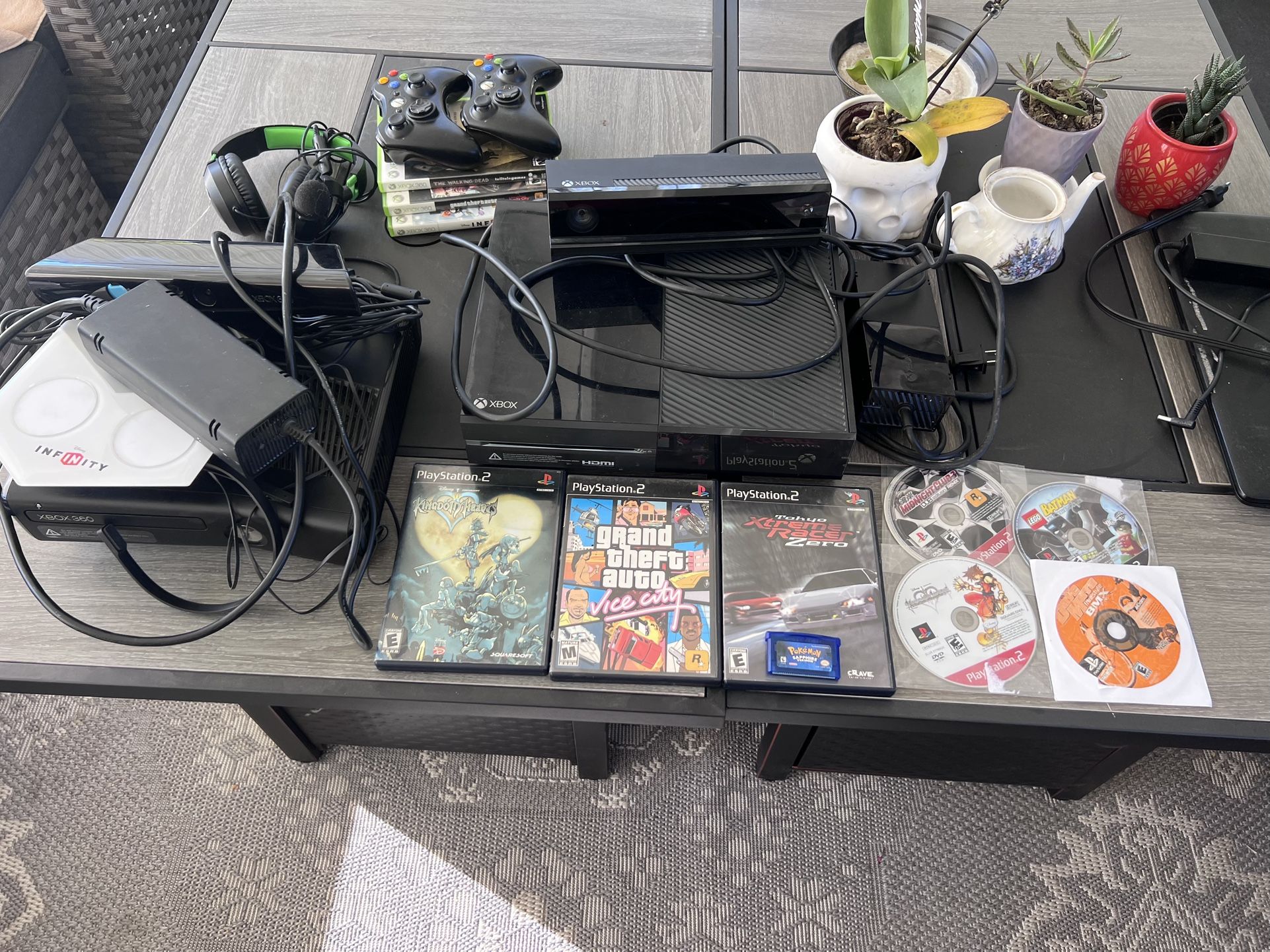 Video Game Bundle Xbox Kinect PlayStation Pokémon GameBoy