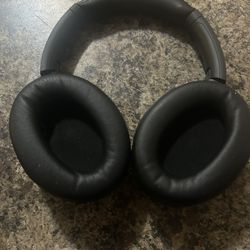 Sony WH-1000XM4 Black Wireless Bluetooth Noise-Cancelling Over-Ear Headphones