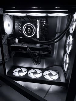 Powerful Gaming PC • Ryzen 7 9800X3D & RTX 5070