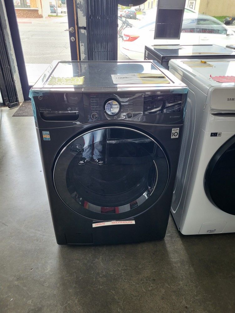 LG All In One Washer/Dryer 4.5 CU. FT.
