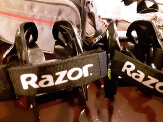 Razor skates