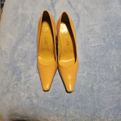  NEW Camel Color 4" Heels Shoes Size 8B