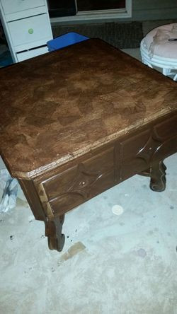 End table