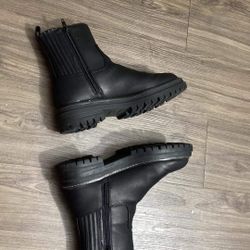 Boots For Womens Size 7