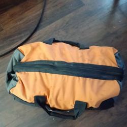 Bag To Put Tool Has  A Lot Of Tool 