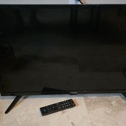 32" Toshiba TV W/ Roku 