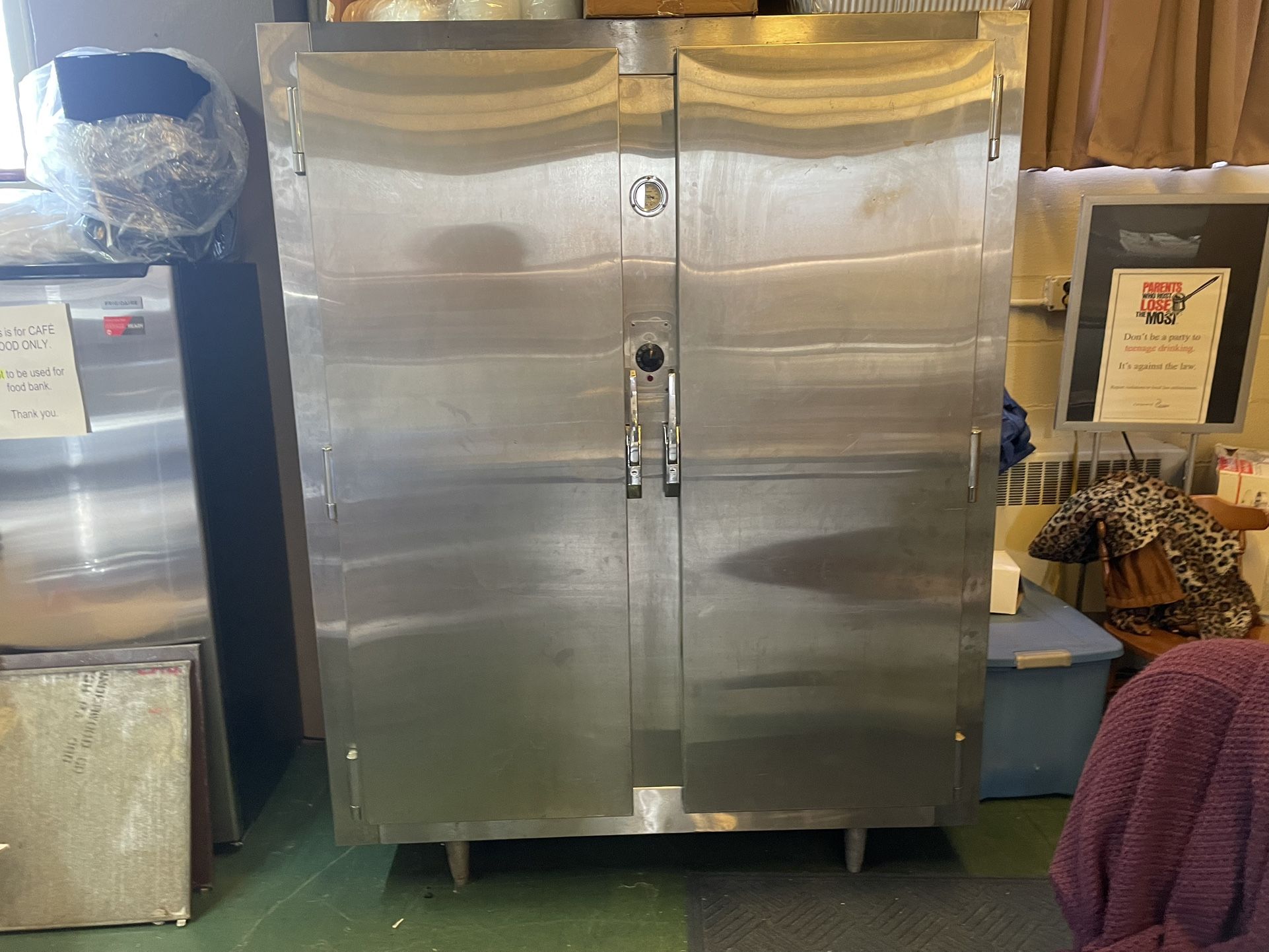 COMMERCIAL WARMER