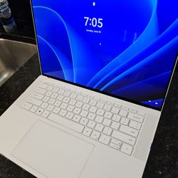 Dell Laptop XPS 15 11th Gen 
