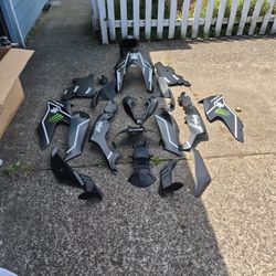 ZX10R 2021-2024 BRAND NEW MONSTER FAIRINGS $400