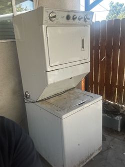 Washer/ dryer  gas