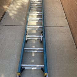 Ladder 🪜 Extensión 20” Fiberglass 