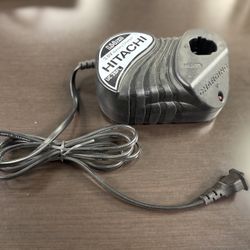 Hitachi 3.6V Battery Charger