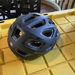 Schwinn bicycle helmet 