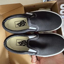 Kids Vans Black Classic Slip On Size 11