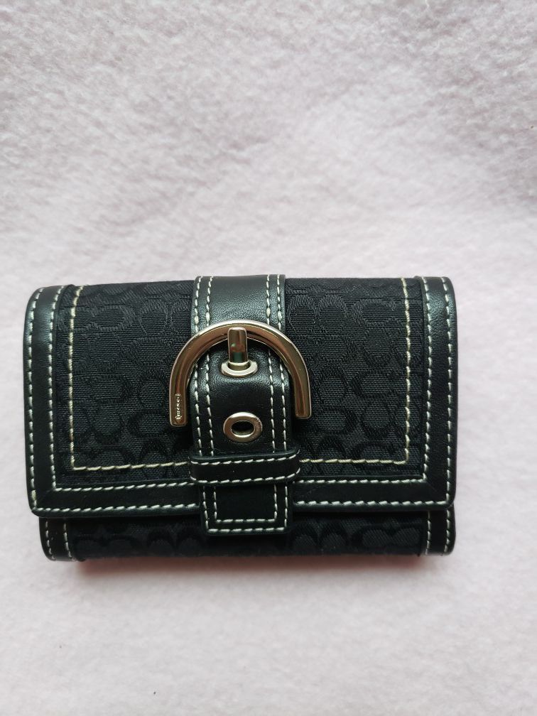 Small Black Coach Wallet