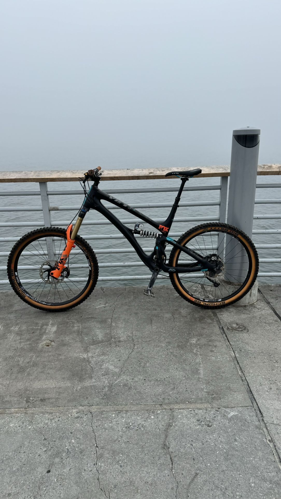Highly Upgraded Yeti Sb6 Carbon Enduro Xl