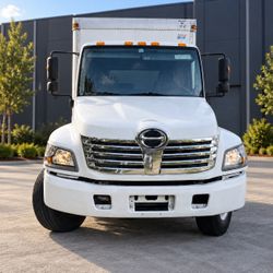 2008 Hino 268 Box Truck with Maxon Liftgate – Work Ready