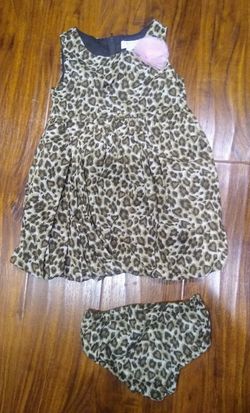 Carter's 3T matching Leopard dress qith bloomers