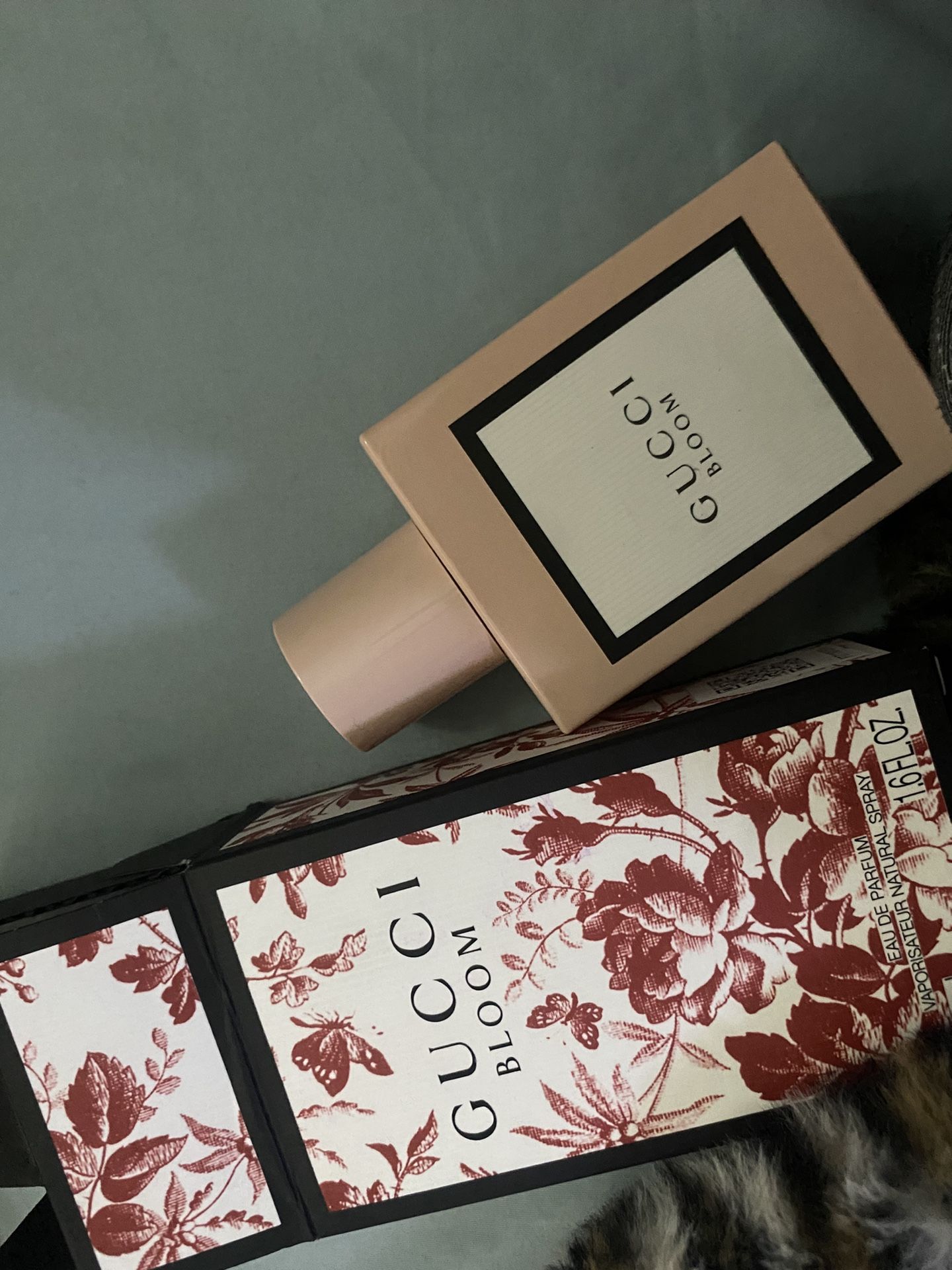 Gucci bloom Perfume
