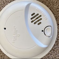 First Alert Smoke Alarm—Hardwired with Battery Backup