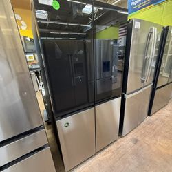 Samsung Bespoke Family Hub refrigerator 