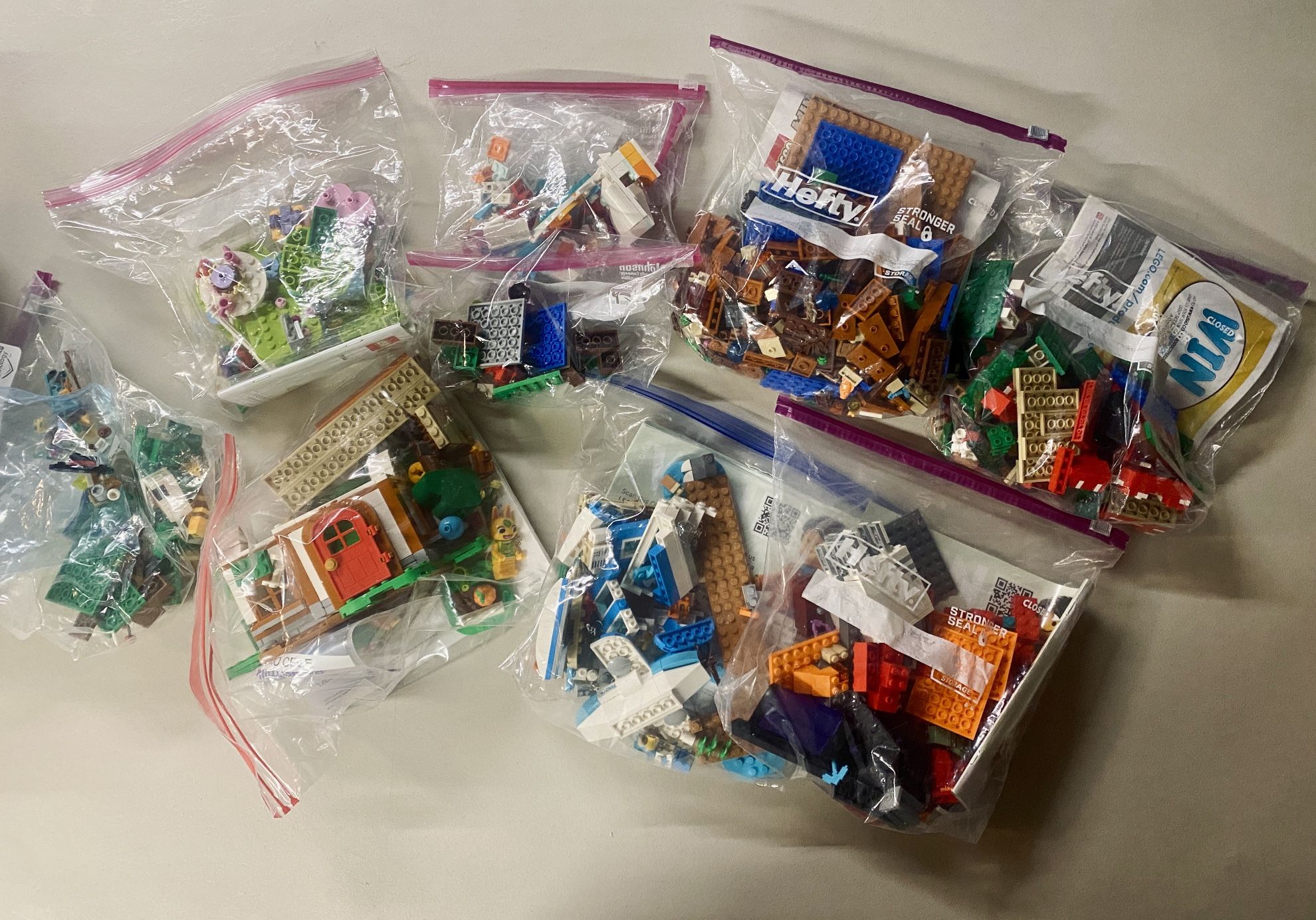 LEGO Set Lot / Large Box / Animal Crossing Minecraft