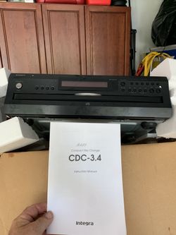Integra 6 Disc Player