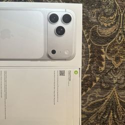 Apple iPhone 17 Pro Max 1TB Silver Unlocked I Can Deliver 