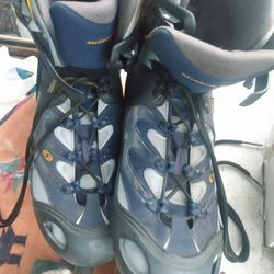 Very rare Almost New In Good Condition Size Salomon men's Rollerblades 